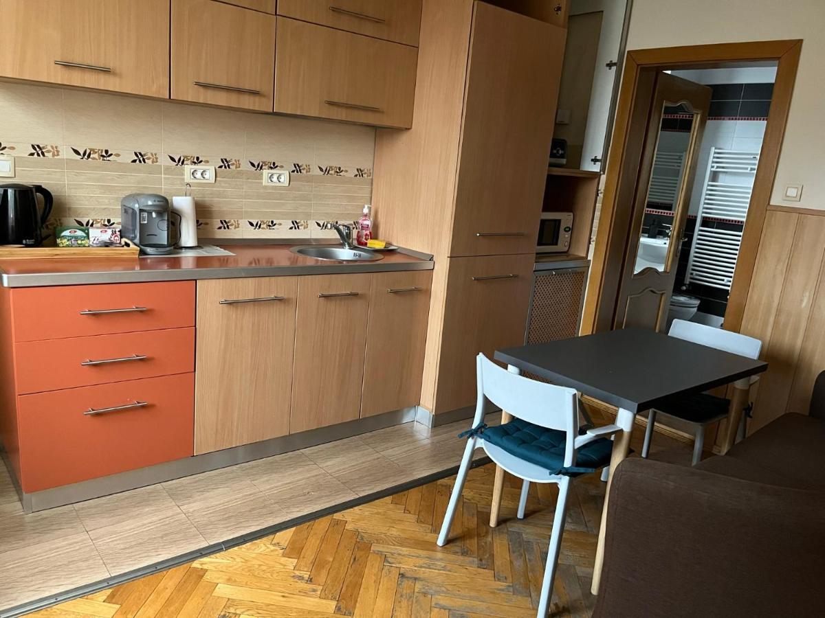 Schei Apartment 2 Brašov Exteriér fotografie