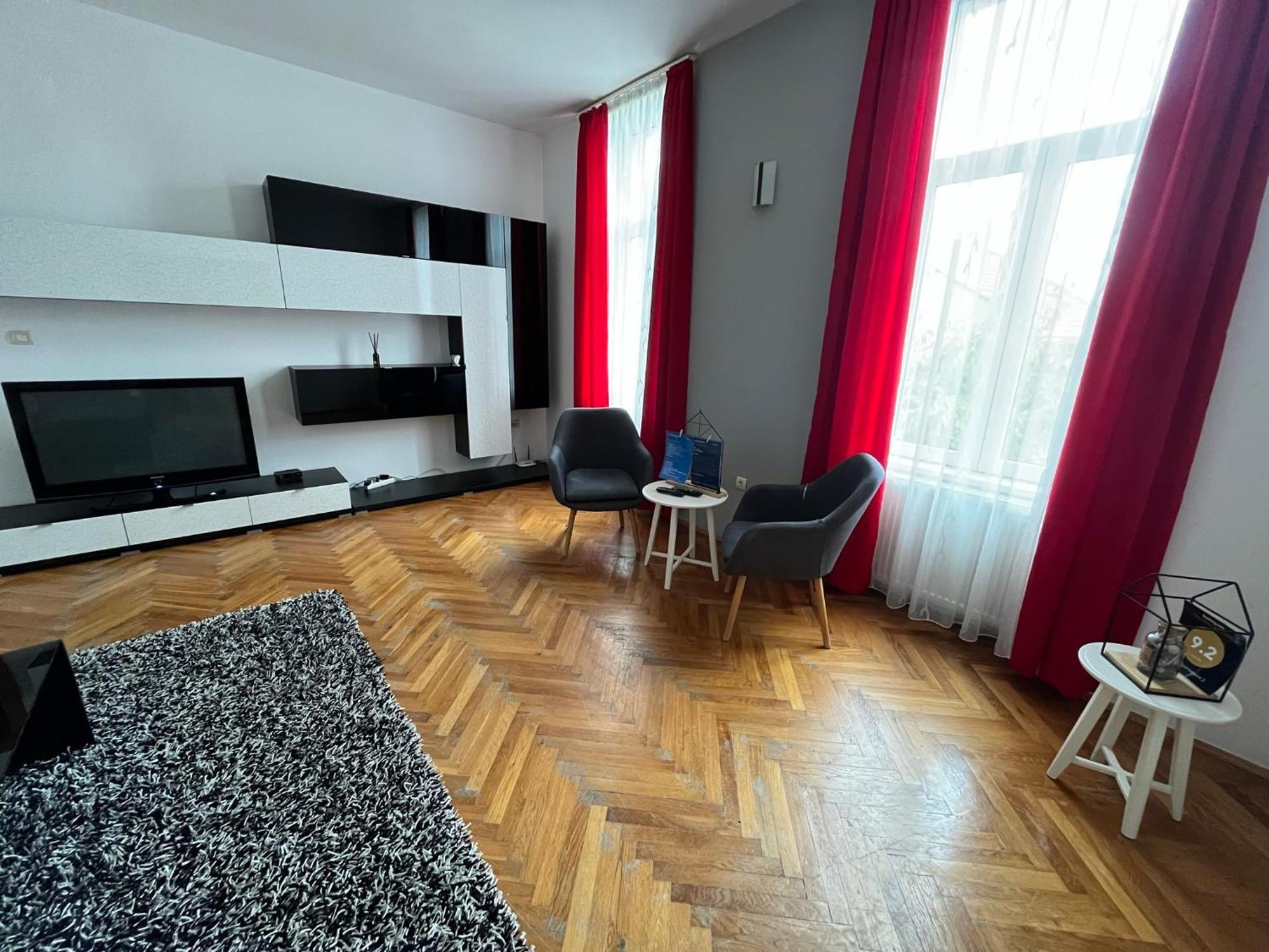 Schei Apartment 2 Brašov Exteriér fotografie