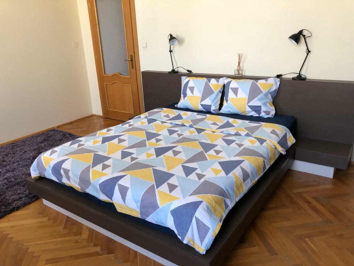Schei Apartment 2 Brašov Exteriér fotografie